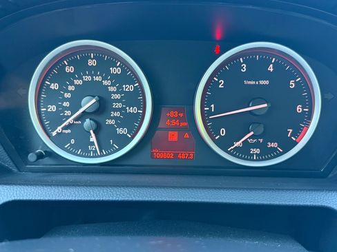 Used 2008 BMW 650i Coupe image 9