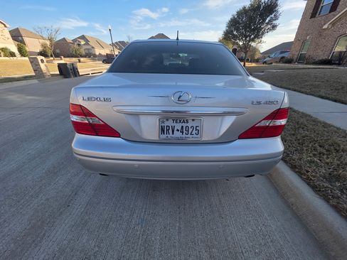 Used 2006 Lexus LS 430 image 8