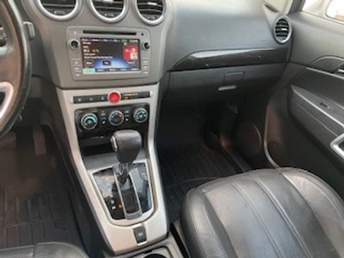 Used 2014 Chevrolet Captiva Sport LT w/ Convenience Package image 27