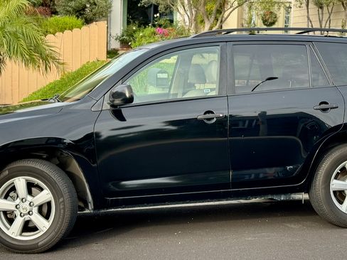 Used 2008 Toyota RAV4 2WD V6 image 13