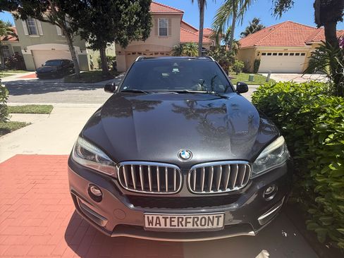 Used 2018 BMW X5 sDrive35i RWD image 2