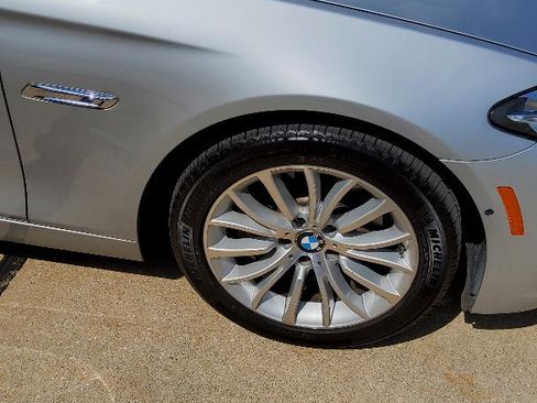 Used 2015 BMW 528i xDrive Sedan image 25