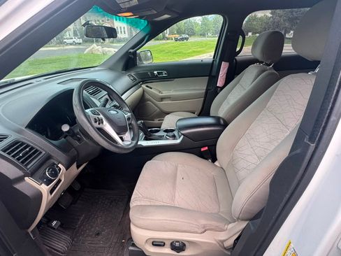 Used 2013 Ford Explorer 4WD w/ Class III Trailer Tow Pkg image 10