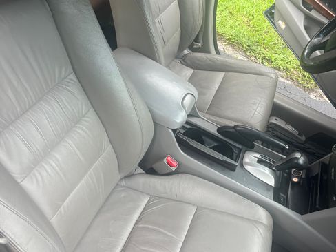 Used 2012 Honda Accord EX-L image 8