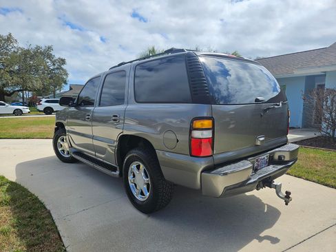 Used 2006 GMC Yukon Denali image 6