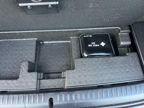 Used 2013 Lexus CT 200h w/ Premium Pkg w/Navigation image 15