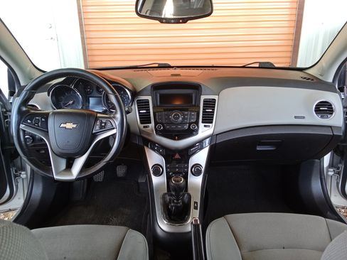 Used 2012 Chevrolet Cruze LT w/ RS Package image 12