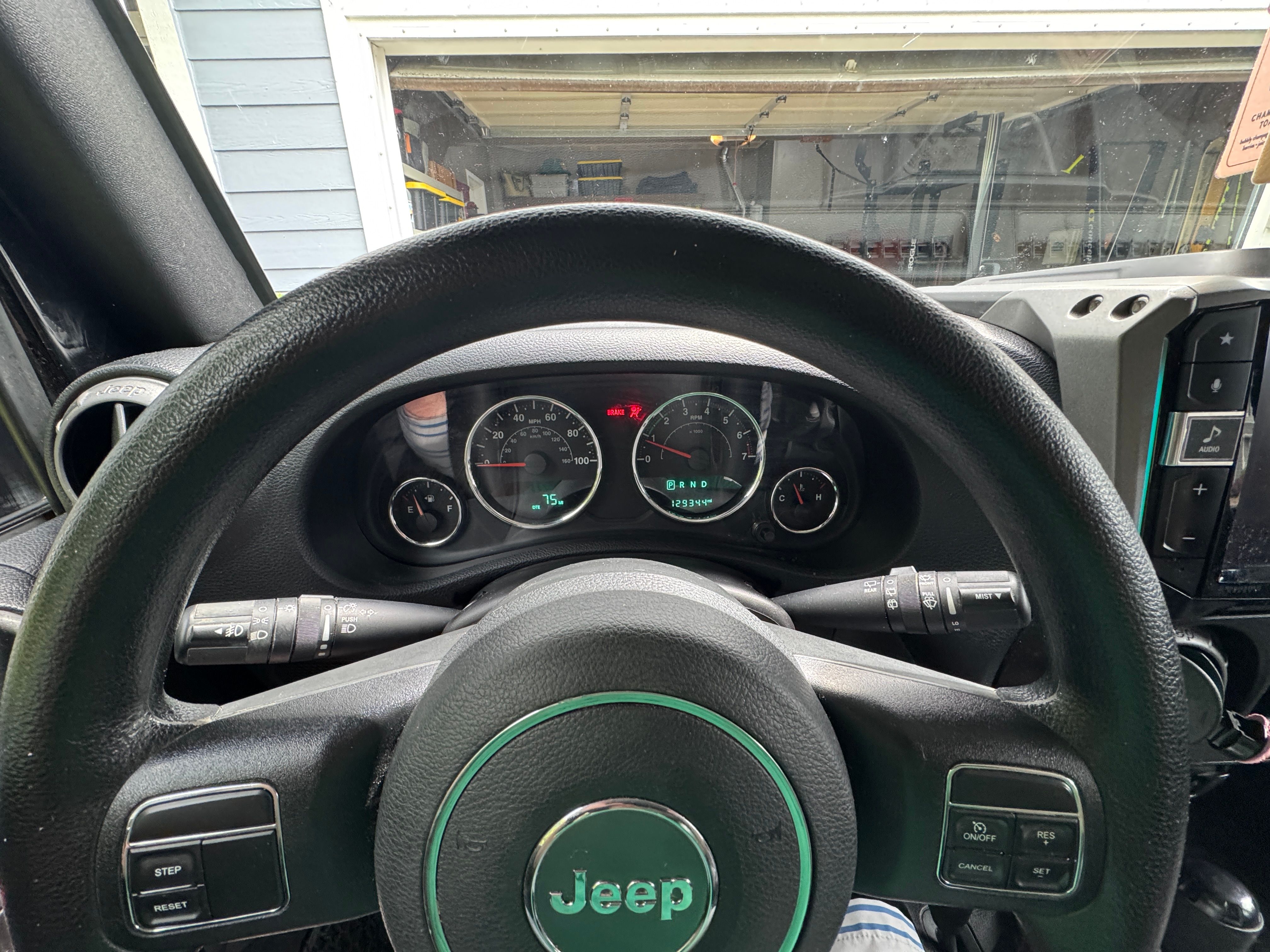 Used 2015 Jeep Wrangler Unlimited Sport w/ Max Tow Package AWD/4WD image 15