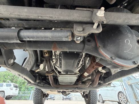 Used 2018 Jeep Wrangler Rubicon AWD/4WD image 8