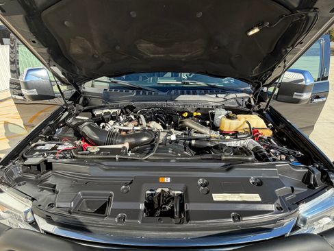 Used 2018 Ford F350 Platinum w/ Platinum Ultimate Package image 11