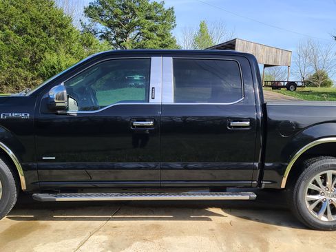 Used 2017 Ford F150 XLT w/ Equipment Group 302A Luxury image 1