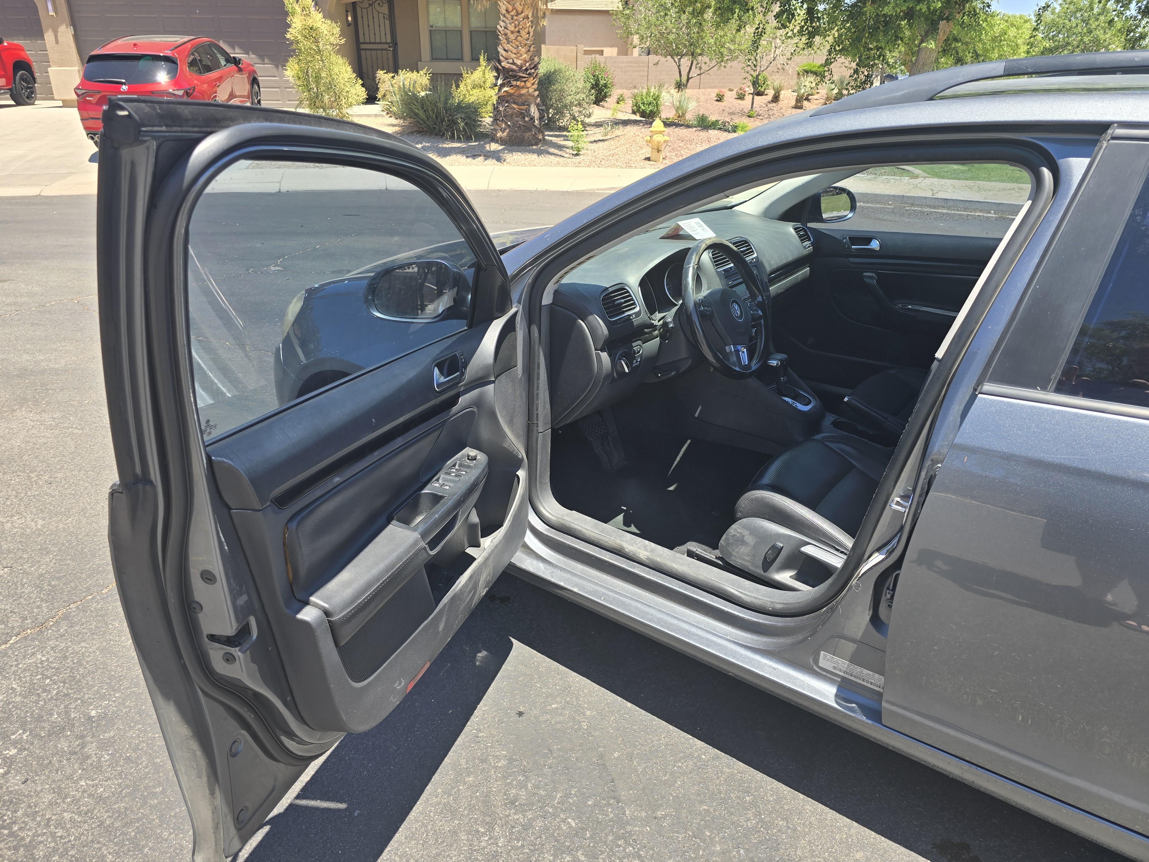 Used 2010 Volkswagen Jetta TDI FWD image 20