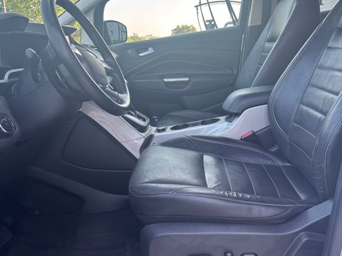 Used 2013 Ford C-MAX SEL FWD image 13