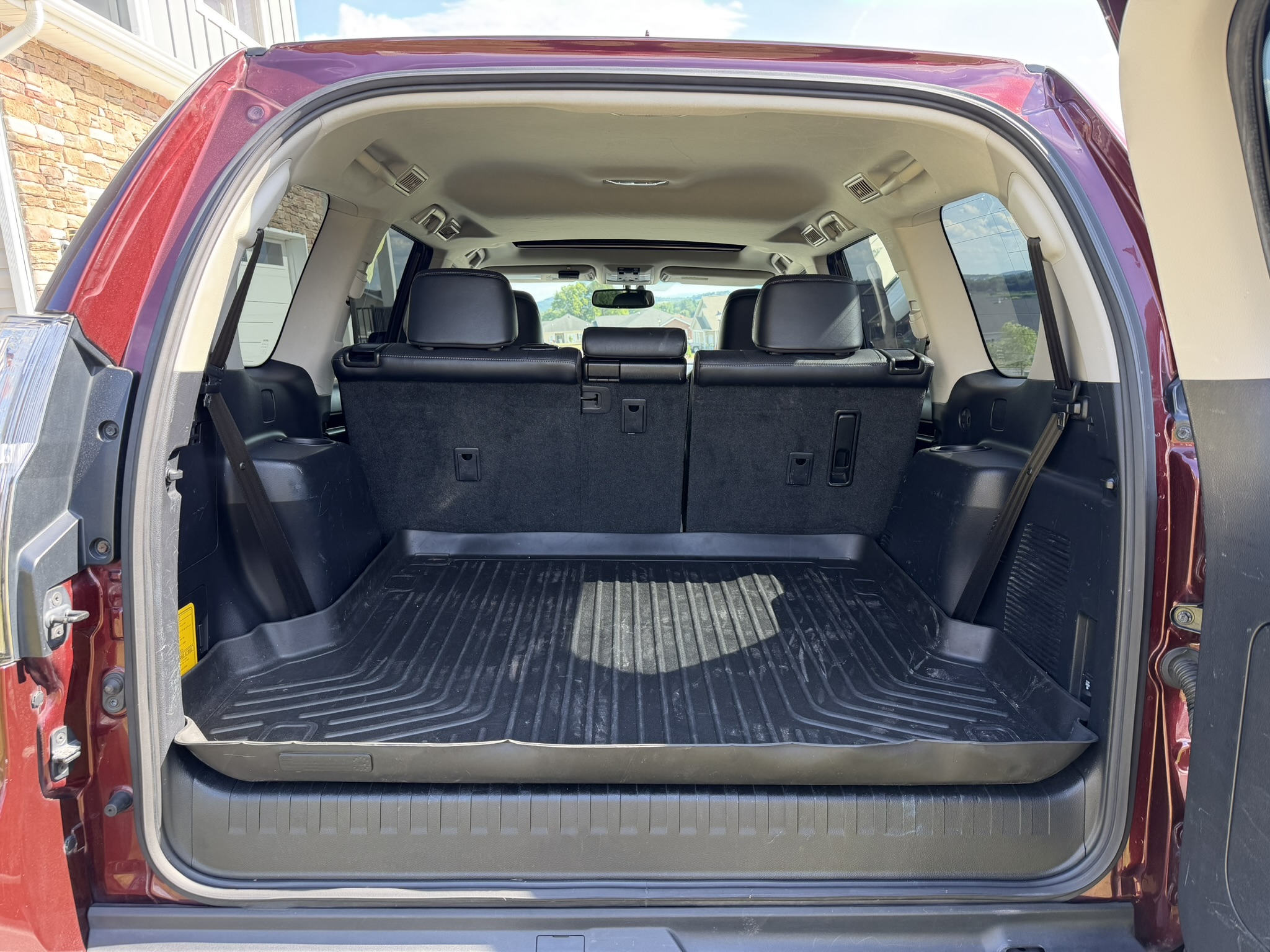 Used 2015 Lexus GX 460 w/ Premium Package AWD/4WD image 15