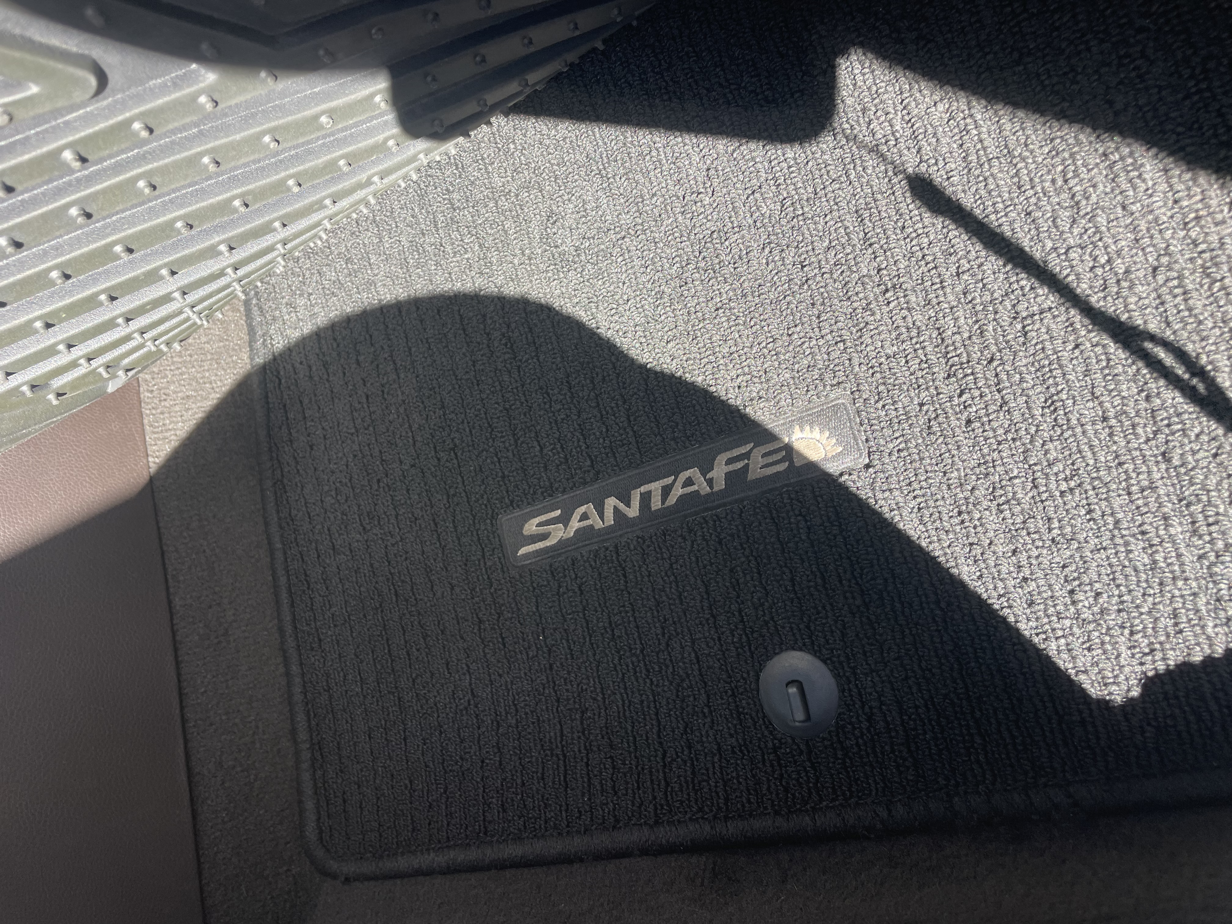 Used 2017 Hyundai Santa Fe Sport FWD image 26