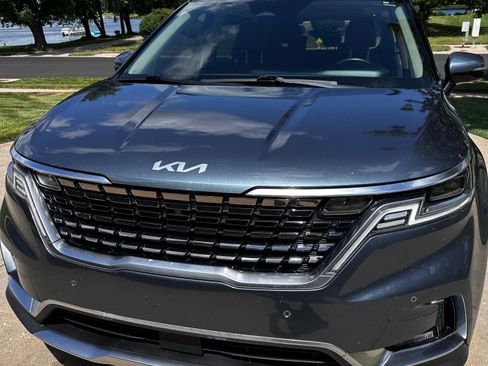 Used 2022 Kia Carnival SX Prestige FWD image 5