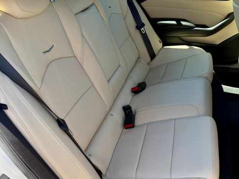 Used 2017 Cadillac CTS Luxury RWD image 18