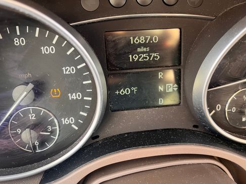 Used 2007 Mercedes-Benz ML 350 4MATIC image 11