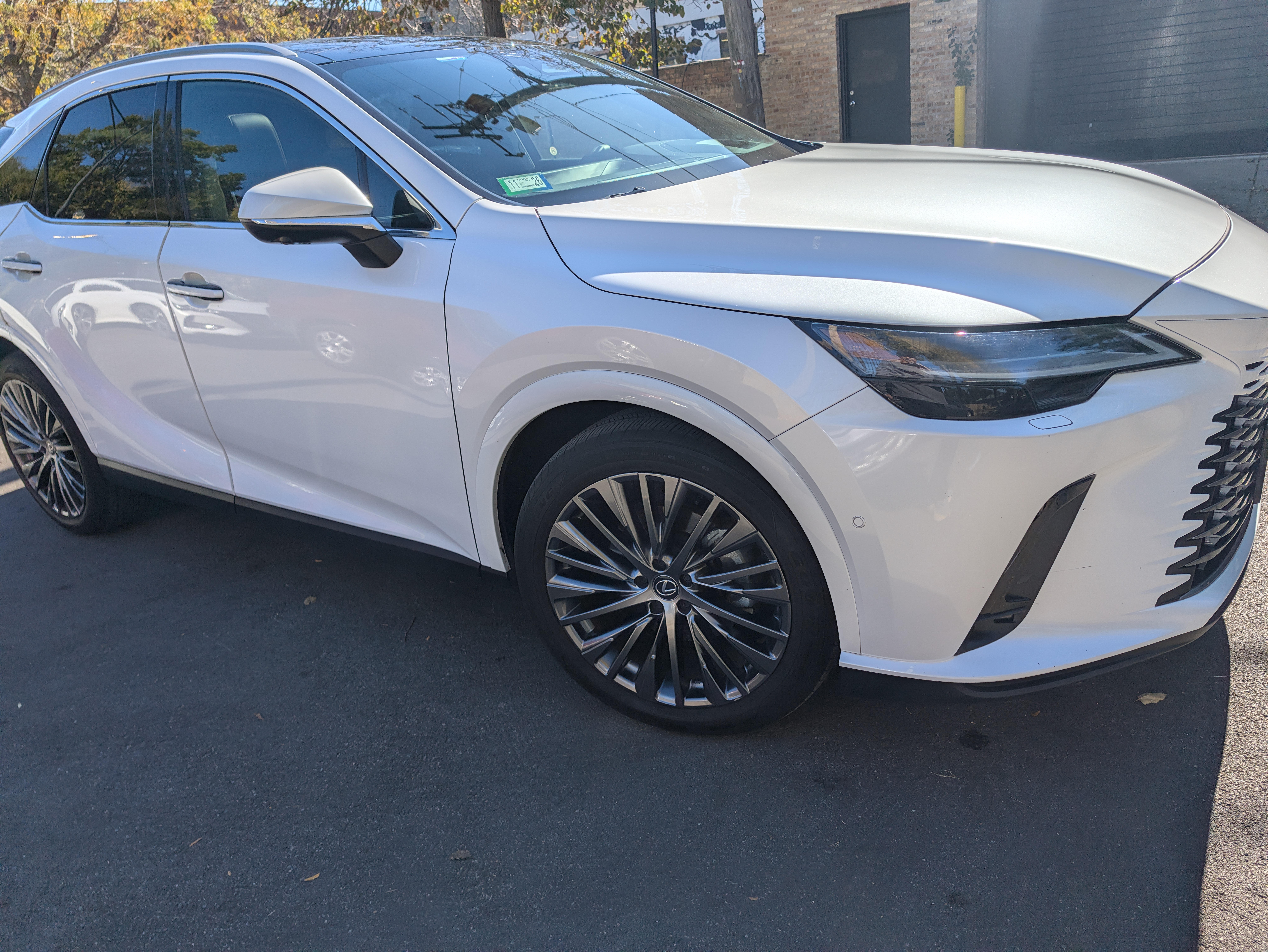 Used 2024 Lexus RX 350 AWD w/ Convenience Package image 5