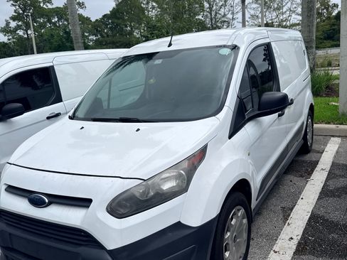 Used 2017 Ford Transit Connect XL image 4