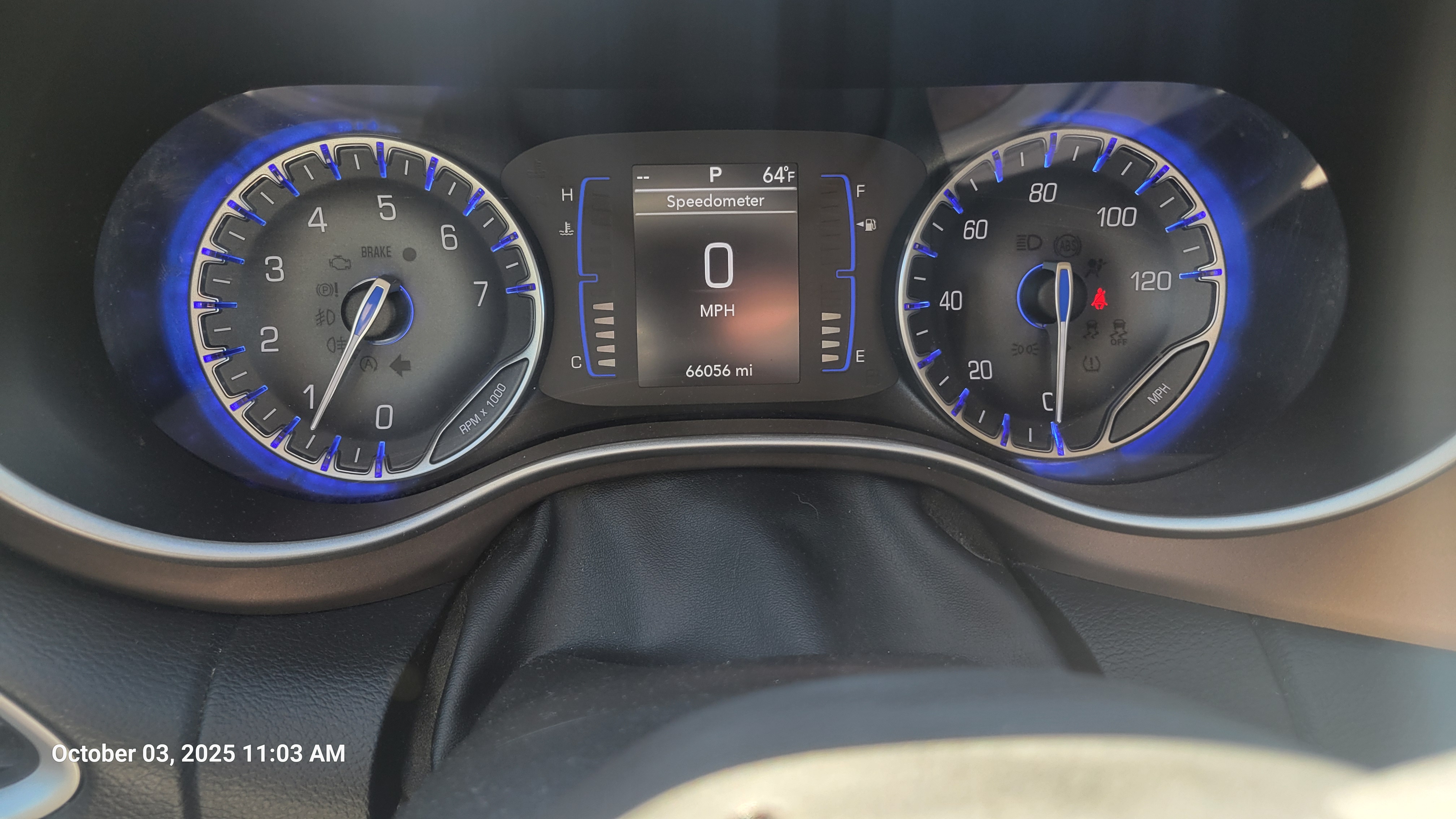 Used 2018 Chrysler Pacifica Touring w/ Security Group FWD image 13