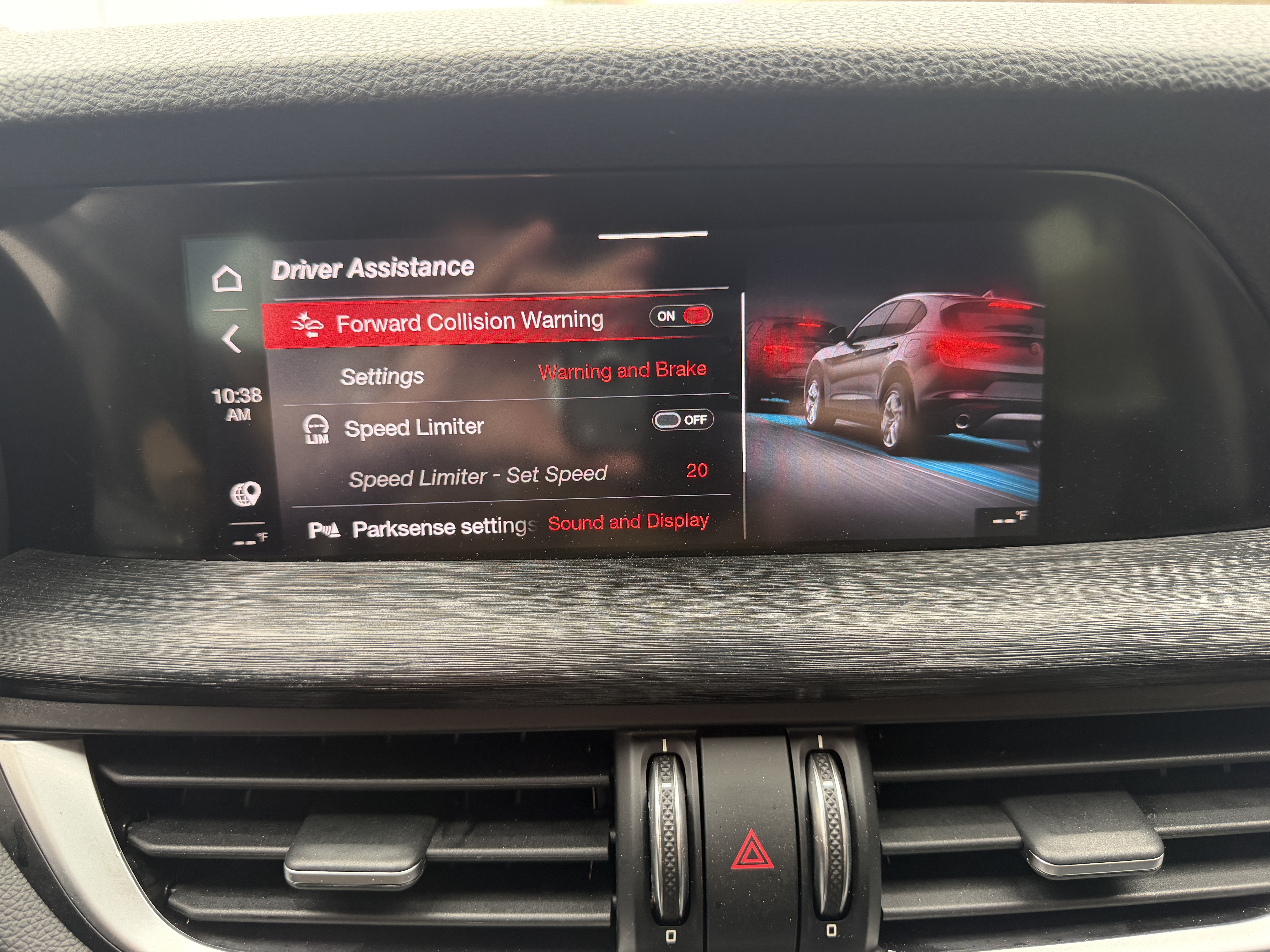 Used 2021 Alfa Romeo Stelvio Sprint RWD image 12