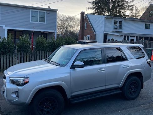 Used 2015 Toyota 4Runner SR5 image 5