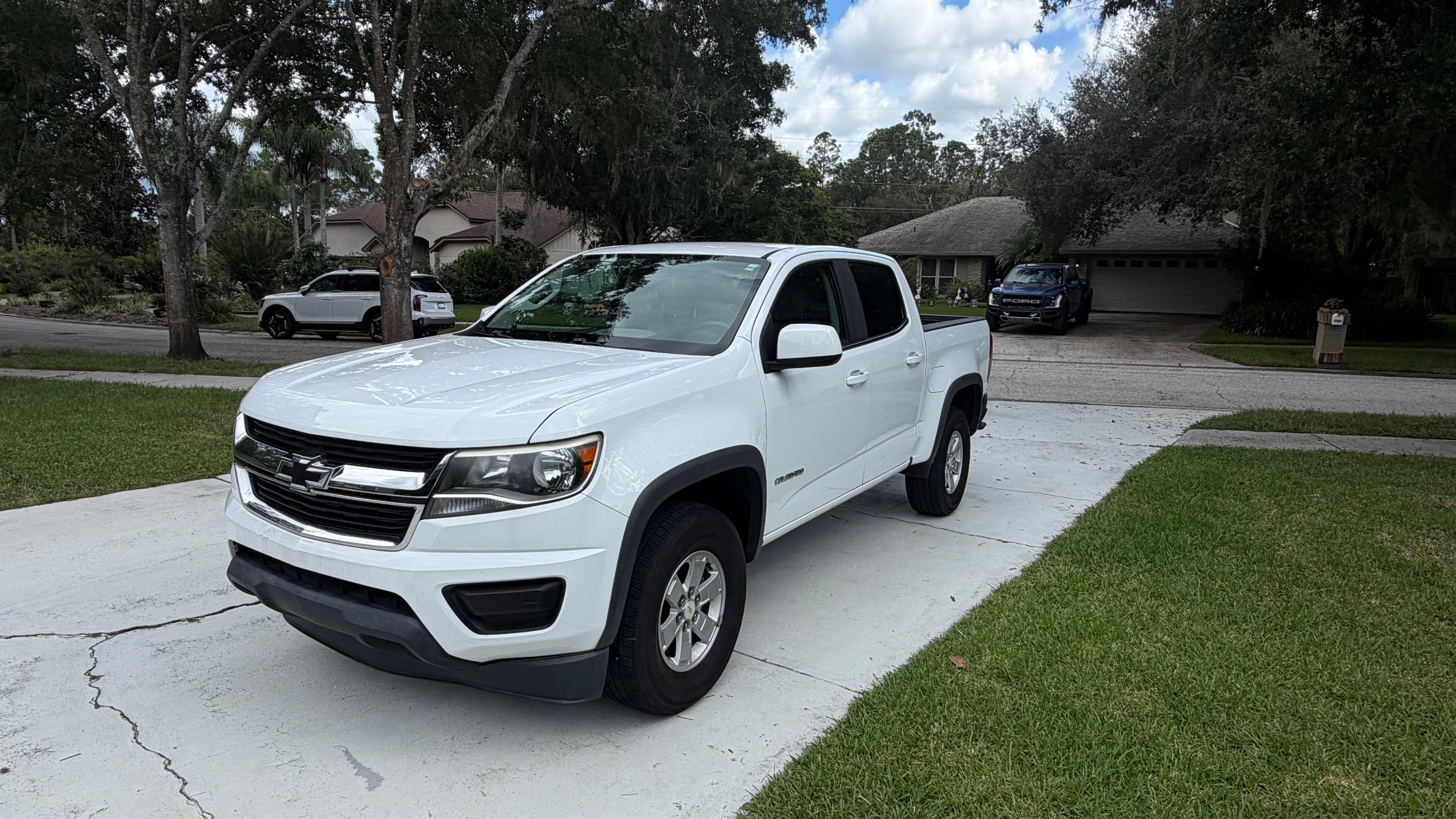 Used 2018 Chevrolet Colorado W/T w/ WT Convenience Package RWD image 2