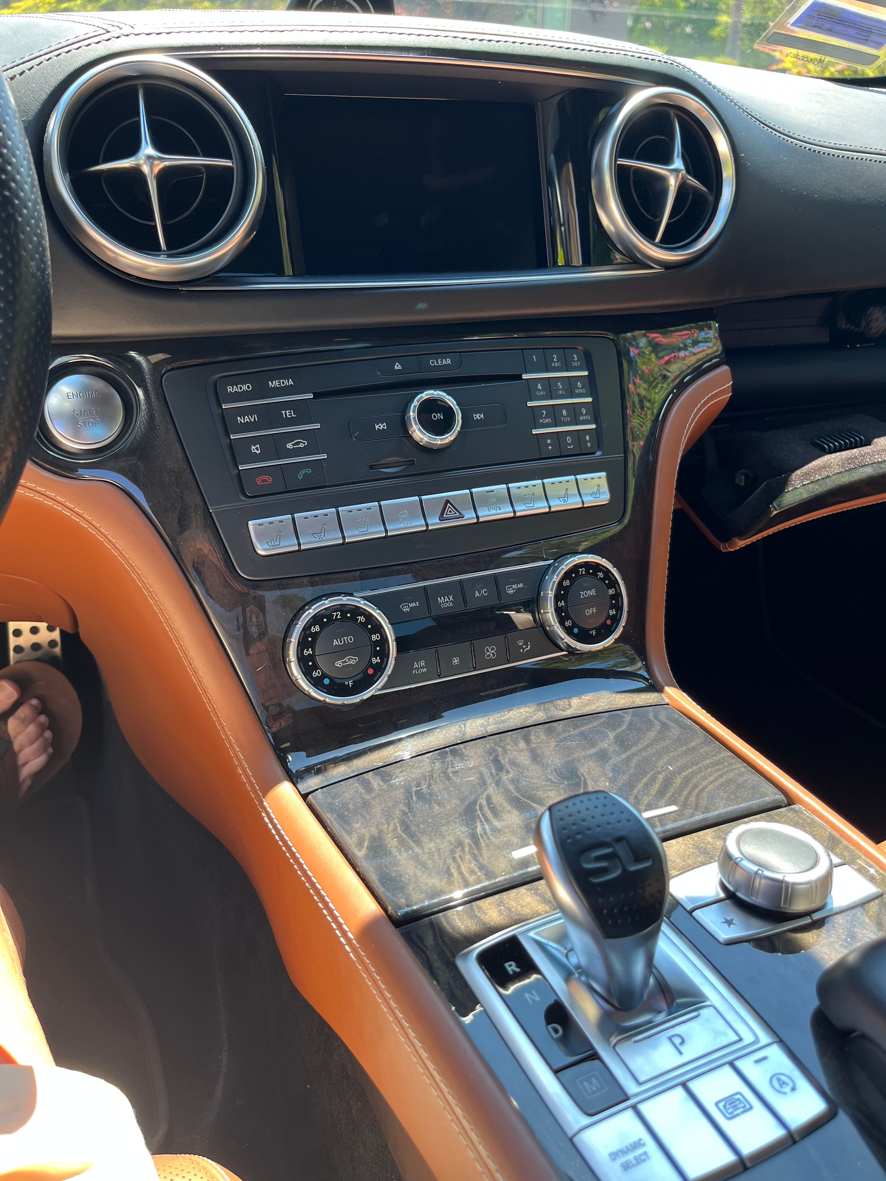 Used 2017 Mercedes-Benz SL 450 image 11