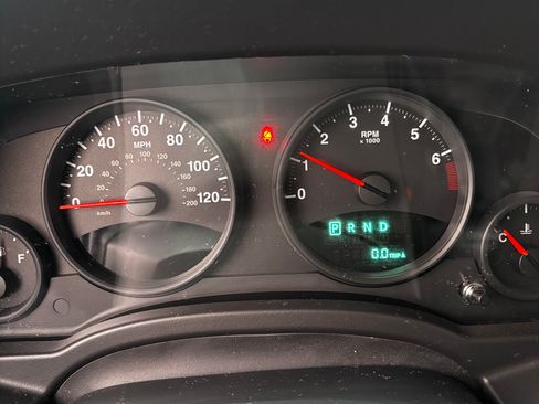 Used 2010 Jeep Patriot Sport image 5