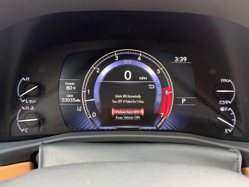 Used 2022 Lexus LX 600 4WD w/ Interior Upgrade Package image 10