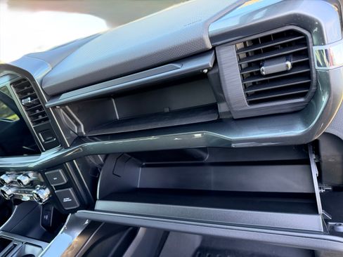Used 2022 Ford F150 XLT w/ Equipment Group 302A High AWD/4WD image 16