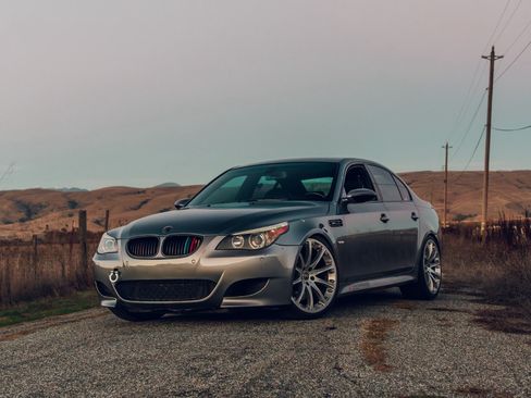 Used 2006 BMW M5 image 4