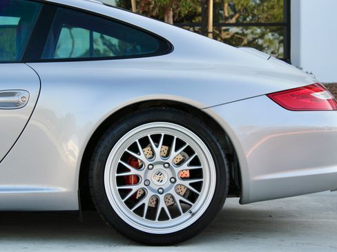 Used 2007 Porsche 911 Carrera image 14