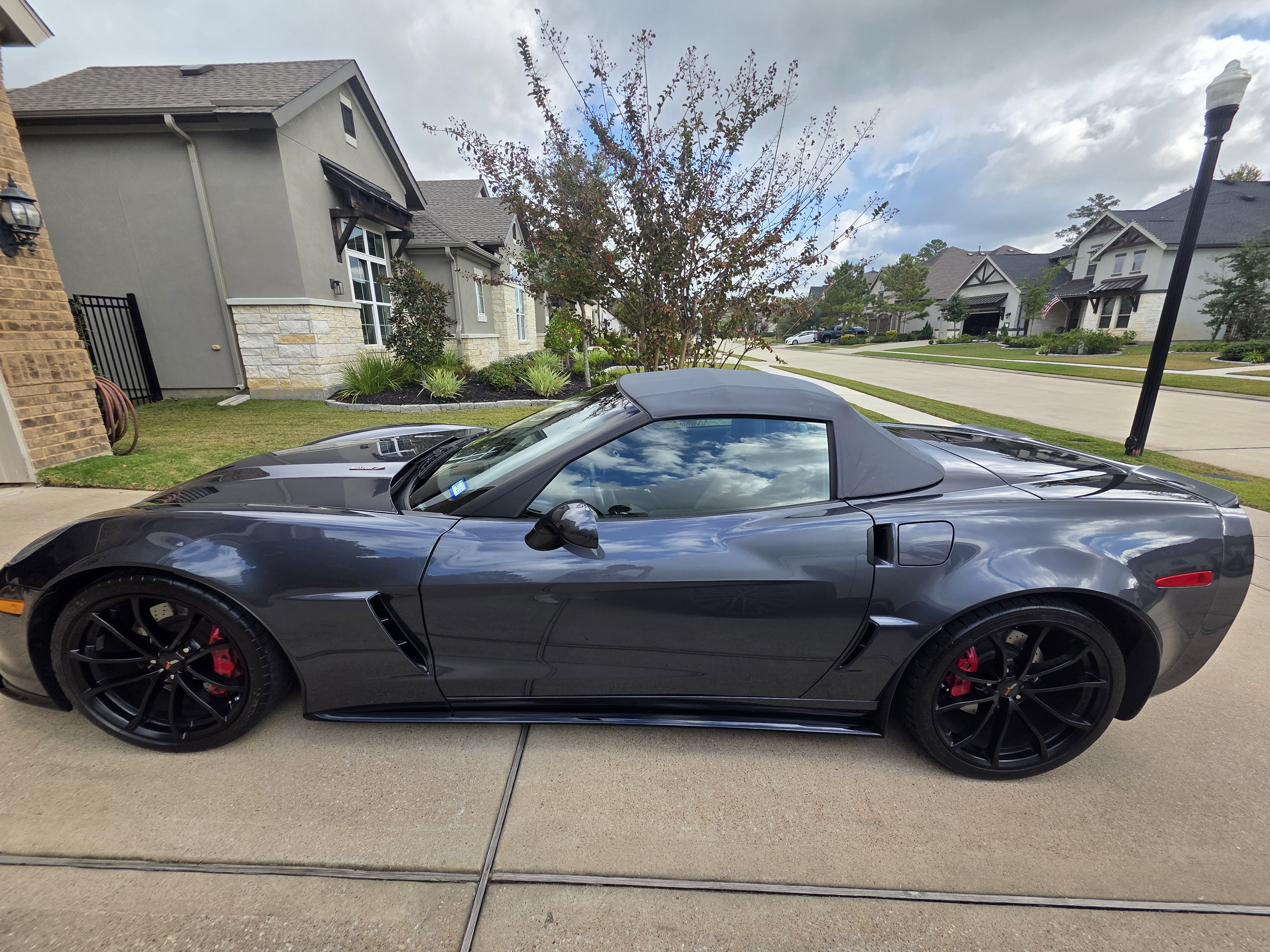 Used 2013 Chevrolet Corvette 427 w/ 1SC Preferred Equipment Group RWD image 6