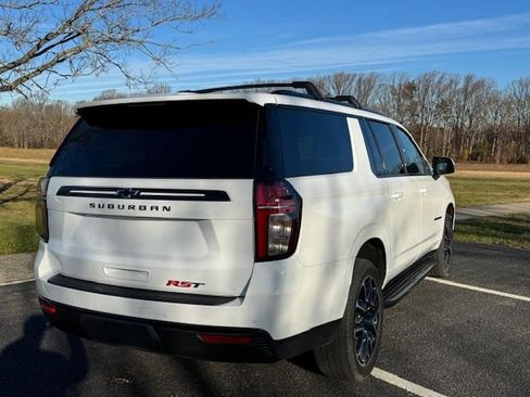 Used 2024 Chevrolet Suburban RST w/ Luxury Package image 5