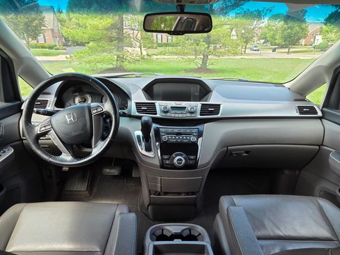 Used 2011 Honda Odyssey EX-L image 9