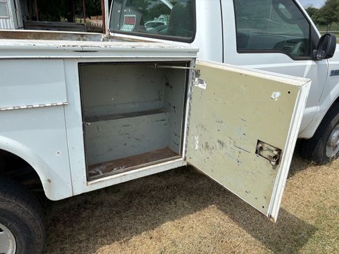 Used 2007 Ford F250 XLT image 25