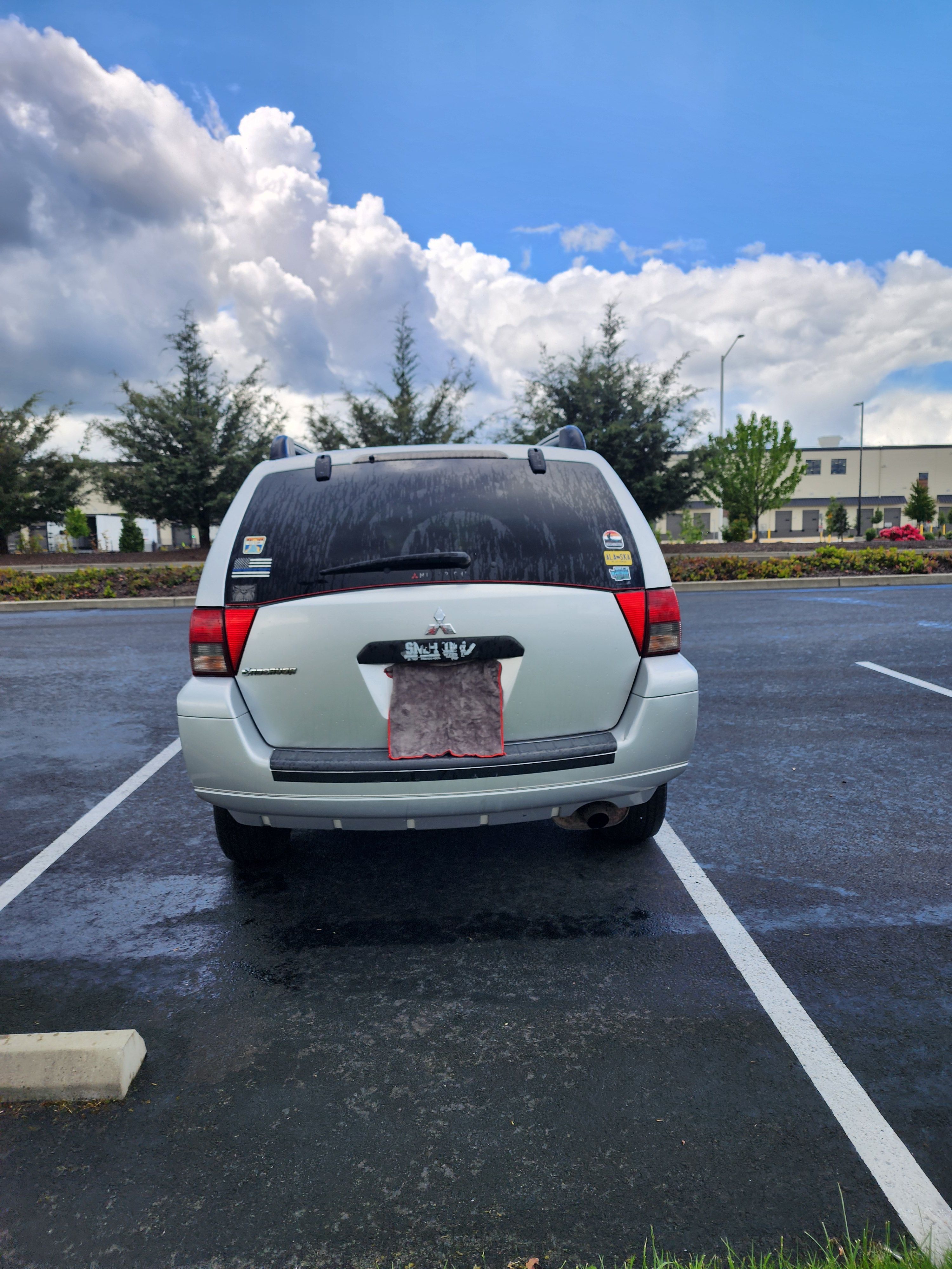Used 2007 Mitsubishi Endeavor LS AWD/4WD image 16