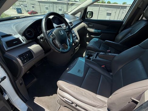 Used 2011 Honda Odyssey EX-L image 12