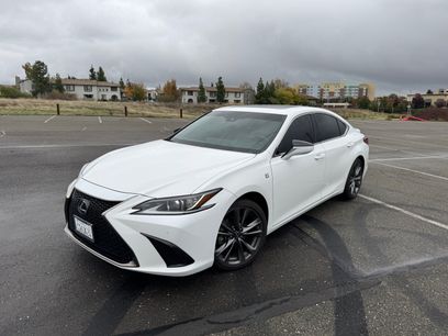 Used 2021 Lexus ES 350 F Sport w/ Accessory Package 2