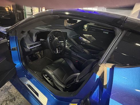 Used 2021 Chevrolet Corvette Stingray Preferred Cpe w/ 2LT image 1