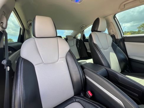 Used 2019 Honda Insight LX image 4