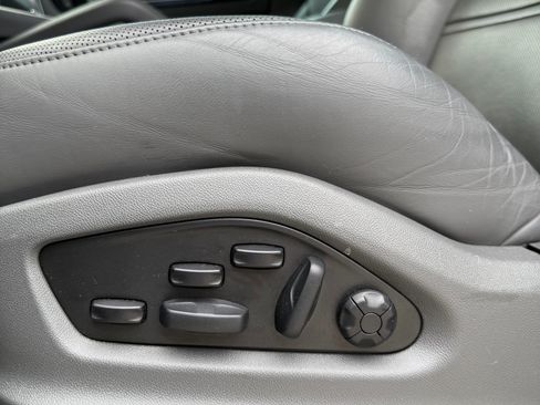 Used 2022 Porsche Cayenne E-Hybrid image 9