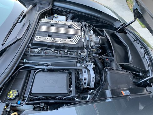 Used 2017 Chevrolet Corvette Z06 image 8