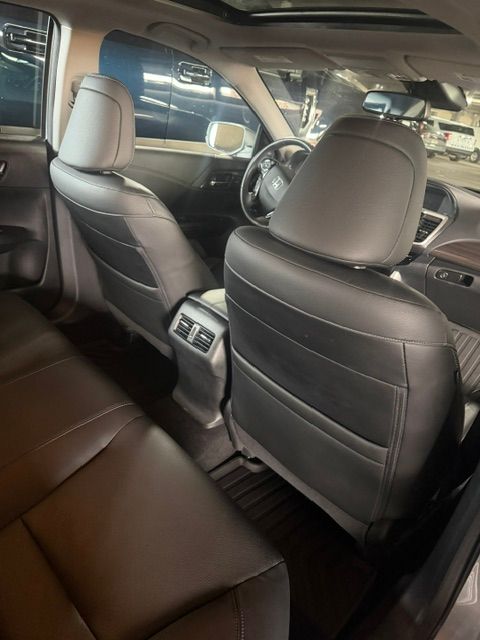 Used 2017 Honda Accord Touring image 15