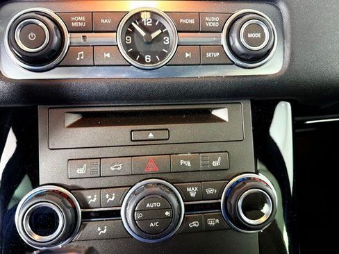 Used 2013 Land Rover Range Rover Sport HSE LUX w/ Luxury Interior Pkg AWD/4WD image 16