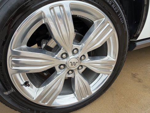 Used 2024 Ford Expedition King Ranch image 8