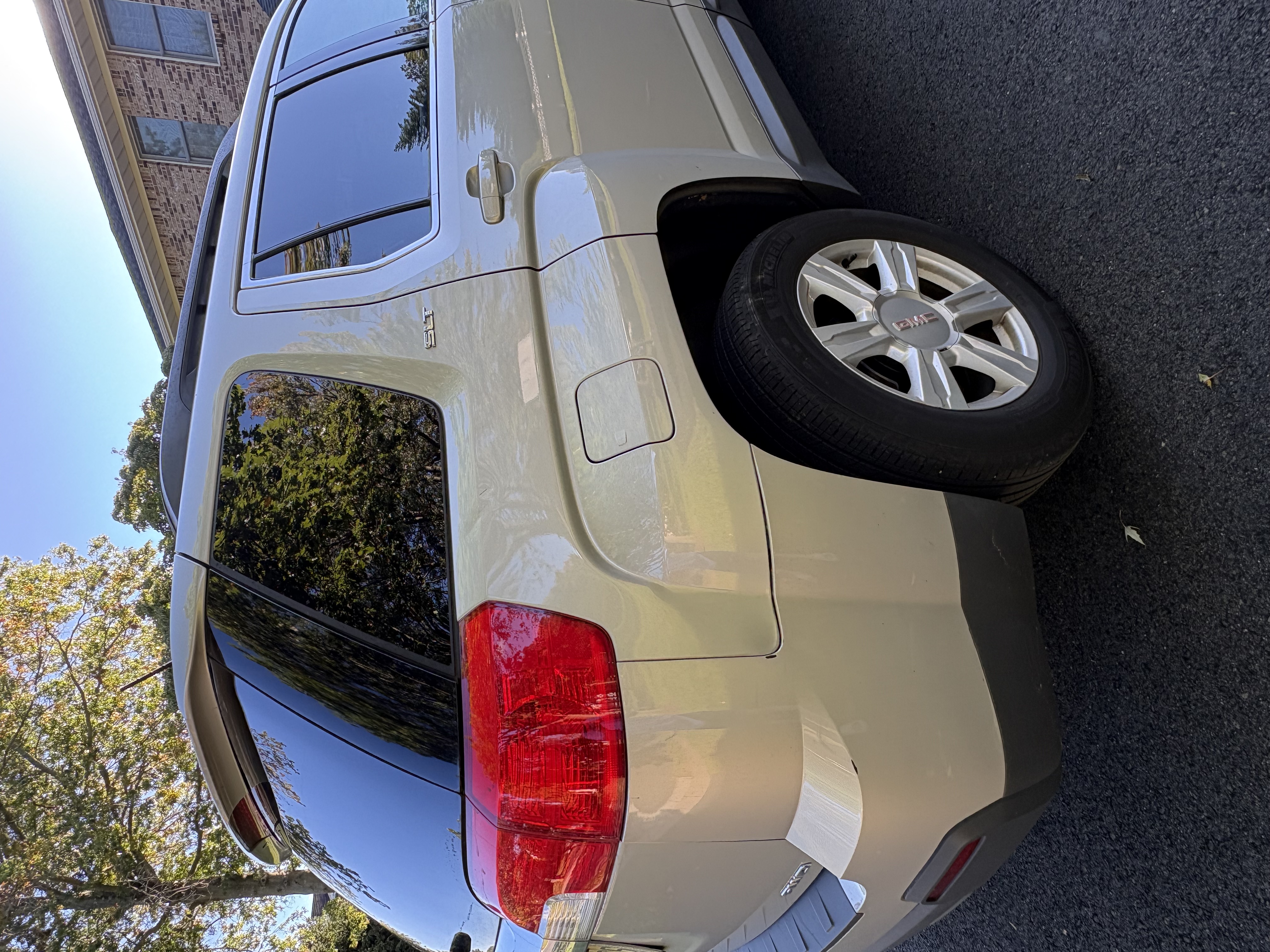 Used 2014 GMC Terrain SLT AWD/4WD image 8