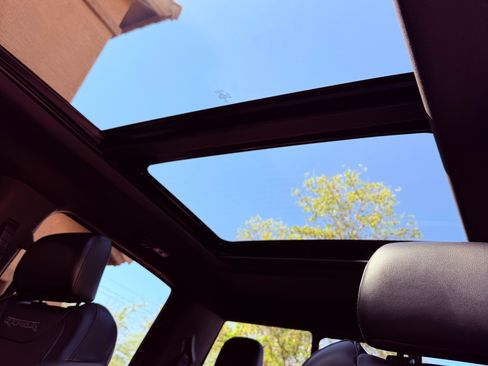 Used 2020 Ford F150 Raptor w/ Equipment Group 802A Luxury image 11